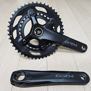 시마노 GRX 크랭크 46-30T 의 작은 체인링