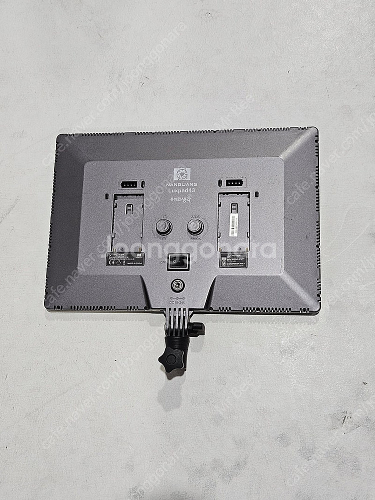 유쾌한생각 룩스패드(luxpad)43 팝니다--2