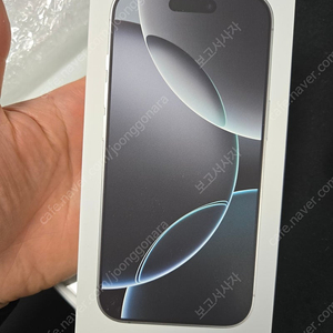 아이폰 16 pro 256기가 새상품 판매합니다.