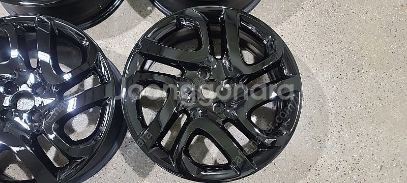 삼성 QM3 블랙유광 17인치 순정휠 대품판매20만원--1