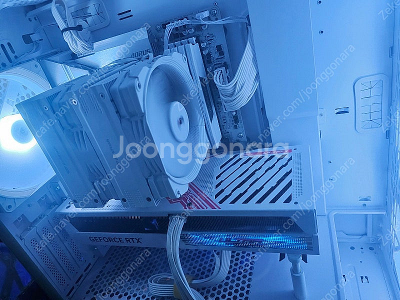 COLORFUL iGame 지포스 RTX 4070 Ti...--0