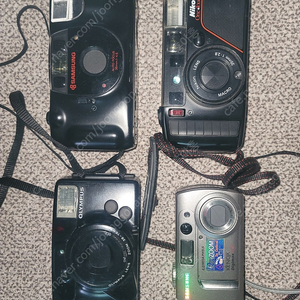 올림프스 줌 IZM210,삼성 AF200, 니콘 원터치,케녹스 digimax420 카메라