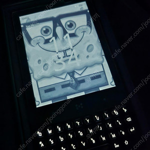 minimal phone 오닉스 8 256 팝니다.