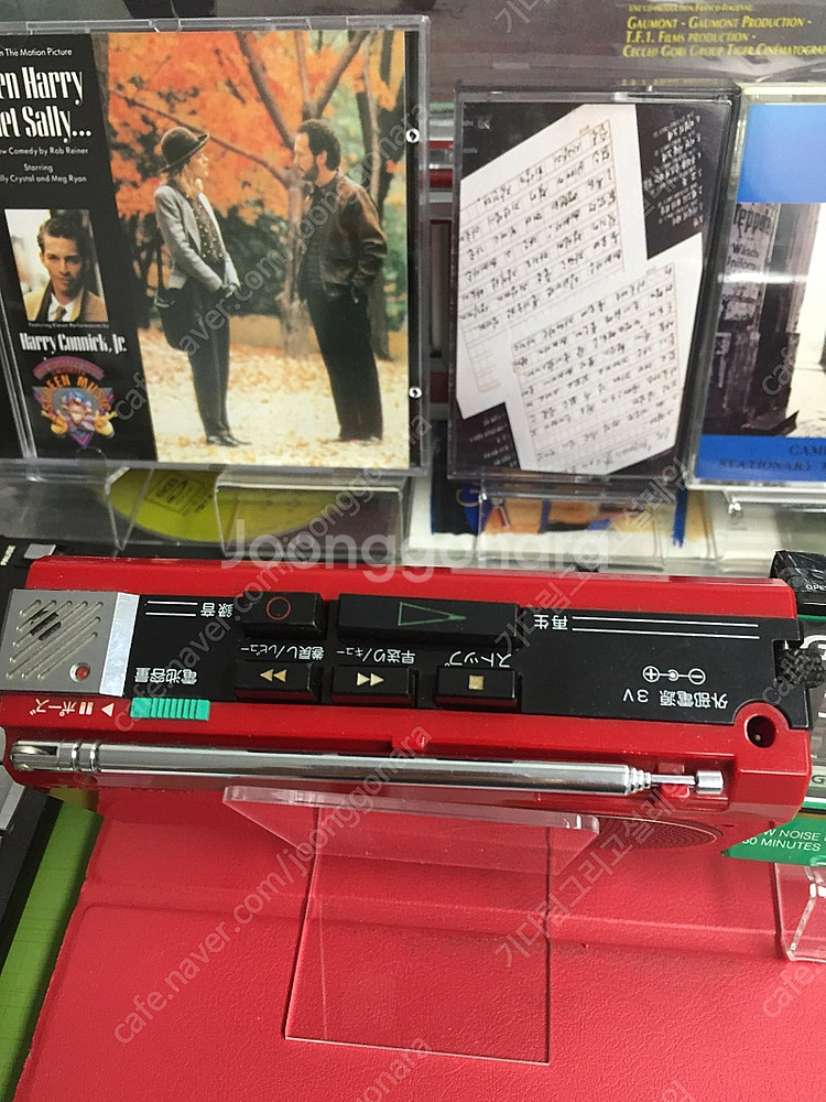 워크맨 작동품 (라디오+카세트재생):Sanyo MR-6...--3