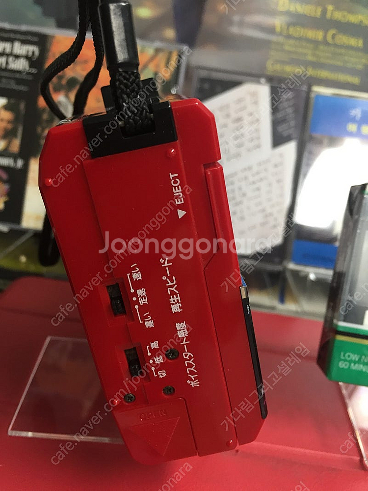 워크맨 작동품 (라디오+카세트재생):Sanyo MR-6...--4
