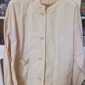 BCBG 홑겹점퍼 팝니다(77사이즈)