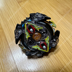 베이블레이드 제우스 판매해요