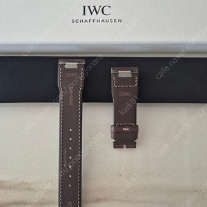 IWC 빅파일럿43용 스트랩