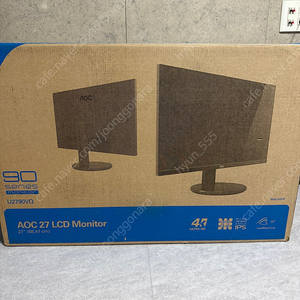 AOC U2790VQ 27인치 4K 모니터입니다