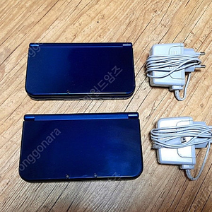 닌텐도 new 3ds xl 뉴큰다수 2대 판매합니다(사진유)