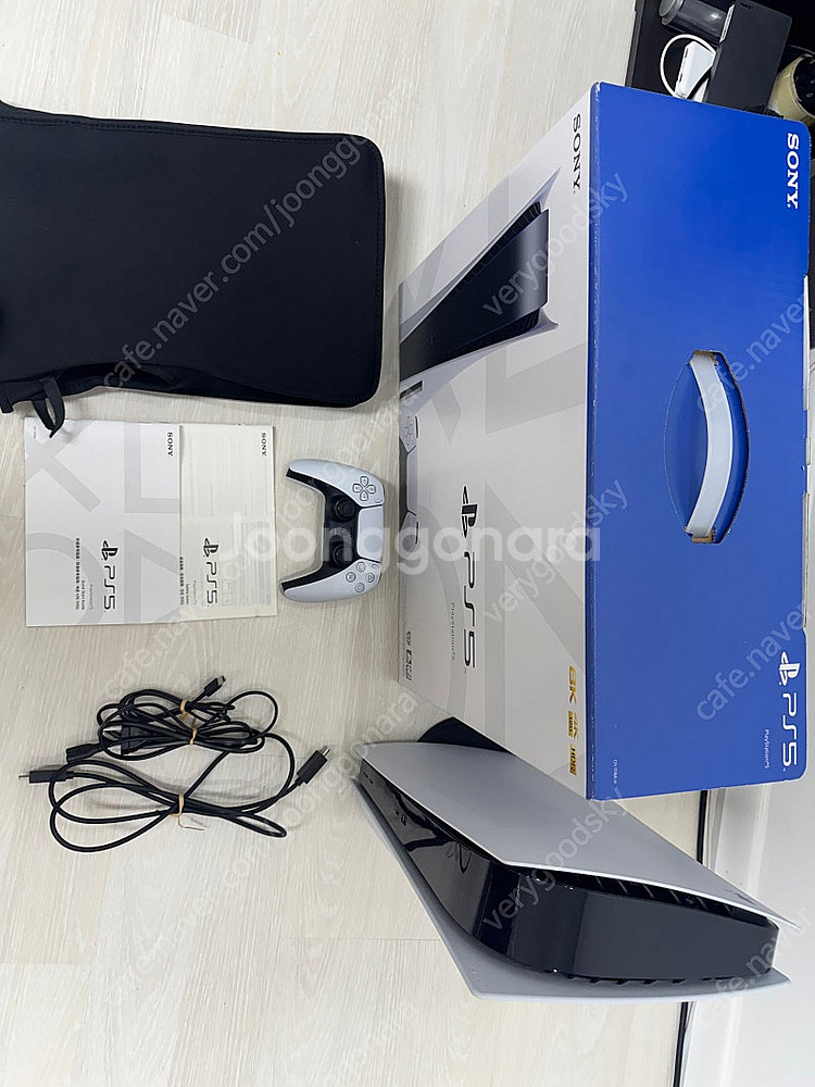 PS5 플스5 팝니다.--6