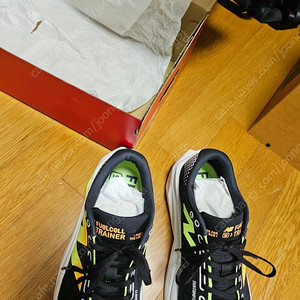 뉴발란스 sc트레이너 v3