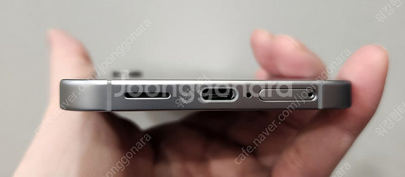 갤럭시 S25플러스256GB 입니다--2