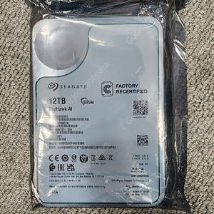 CCTV HDD 시게이트 12TB 스카이호크 AI 12테라 미개봉 팝니다