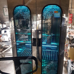 자외선건조기..살균보관기..자외선소독기.. 위생복소독기..복합자외선소독기..자외선앞치마소독기...
