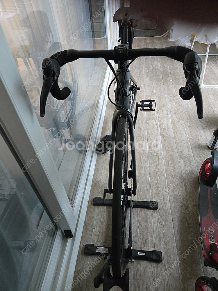 엘파마 에포카 E2000D 로드자전거 팝니다.--3