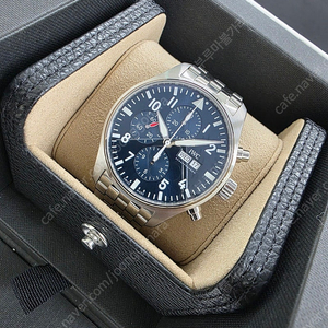 IWC 파일럿워치 크로노그래프 43mm 43미리 스틸 청판 어린왕자 에디션 IW377717 판매합니다.