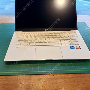 LG 그램 14ZB95N 11세대 i5, 16GB 판매합니다. 택배가능합니다!