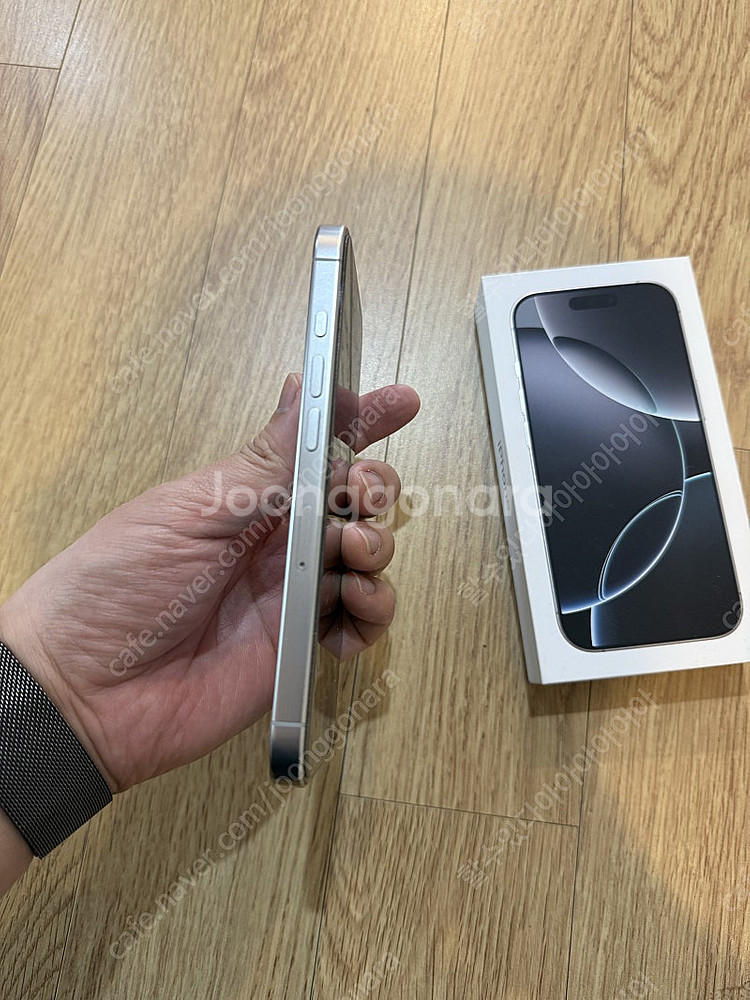 아이폰16프로 128gb 화이트--1