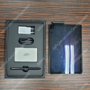 갤럭시 탭 S4 256GB LTE 자급제 풀박스 / 정품 커버 / S펜