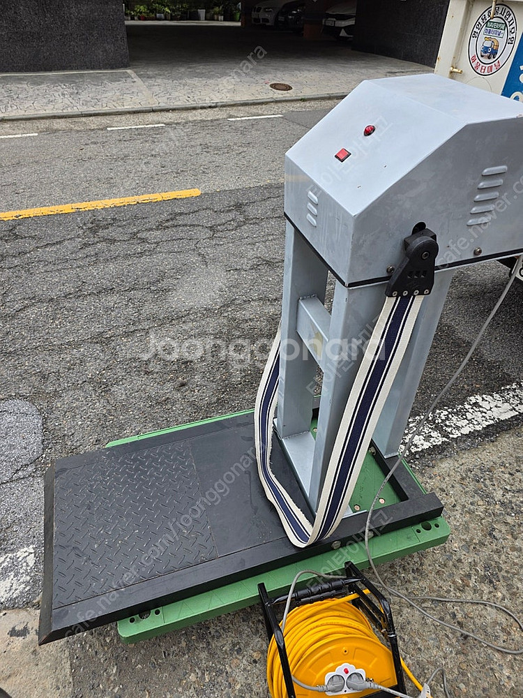 클럽용 벨트마사지기 돌돌리롤러 마사지기 덜덜이--1