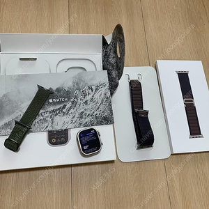 애플워치 울트라2 티타늄 49mm 배터리100 서울