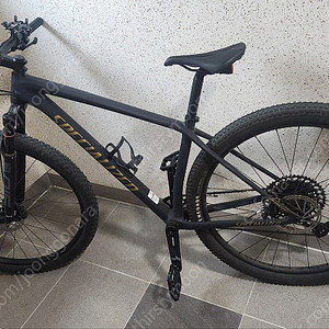스페셜라이즈드 2023 에픽콤프 카본 MTB 하드테일 팝니다