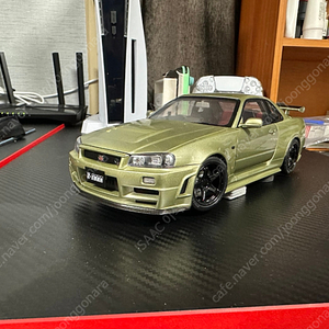 1:18 1/18 모터헬릭스 R34 Z튠 다이캐스트 판매합니다.