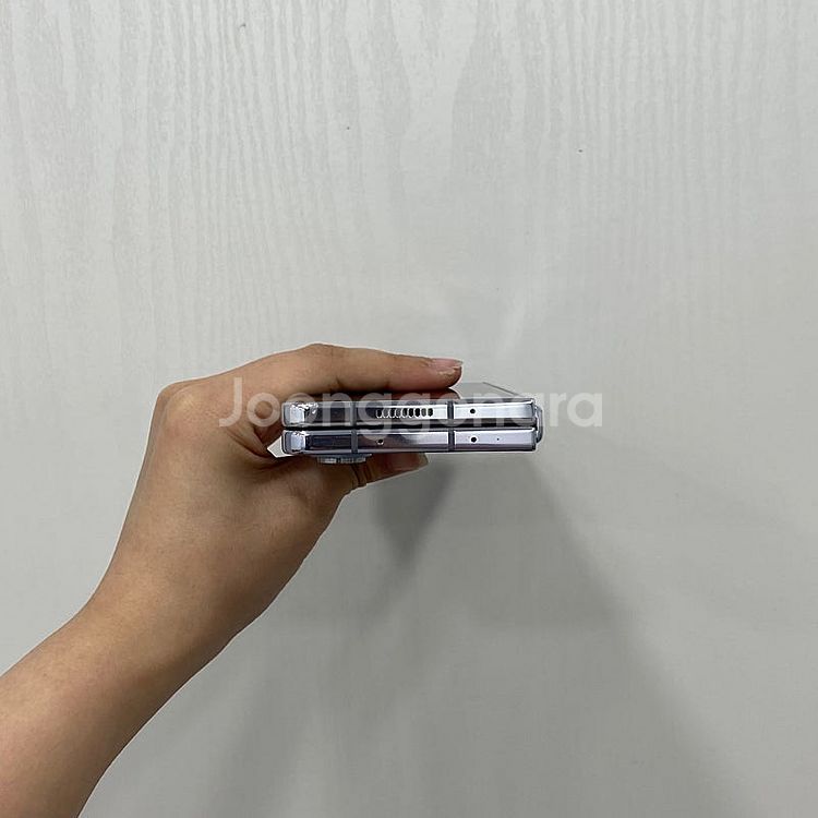 85502 갤럭시Z폴드5 256기가 블루 팝니다 71만...--6