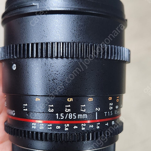 삼양 씨네vdslr ef마운트 14mm /35mm / 50mm /85mm 일괄 판매 850,000원