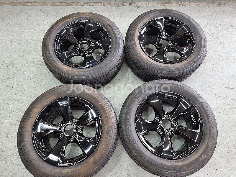 bmw 3시리즈 f30 16인치 중고휠타이어 판매 남양...--0