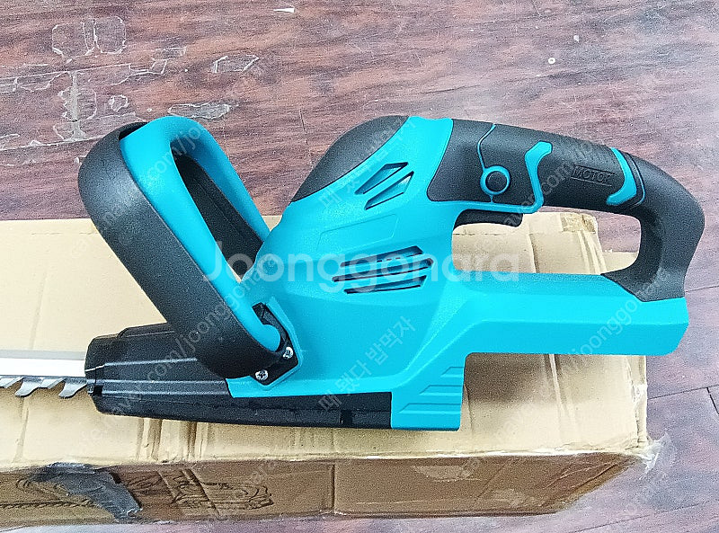 충전식 무선 전동 전정기 가지치기 헤지트리머 GG-185 마끼다 18V 배터리 호환--7