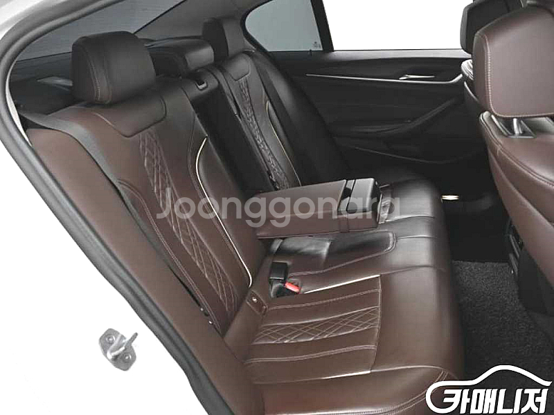 [BMW]5시리즈 (G30) 520d 럭셔리 플러스 2...--3