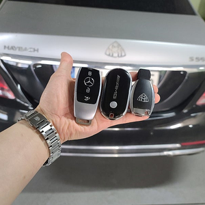 [판매] 마이바흐 GLS600, S560, S580, S600, S680, 57, 62 차량키 구형 모델을 스마트키로 전환 분실 파손 먹통으로 인해 운행불가 시 현장출장 제작 지원