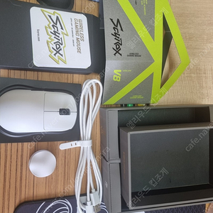 싸이록스 scyrox v8 화이트 4.5