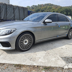 <판매> 벤츠S클래스 S680마이바흐 스타일 20인치 휠타이어 한대분