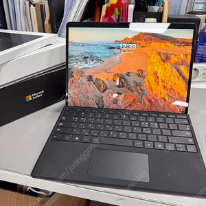 서피스프로 8, i5 16GB RAM, SSD256GB