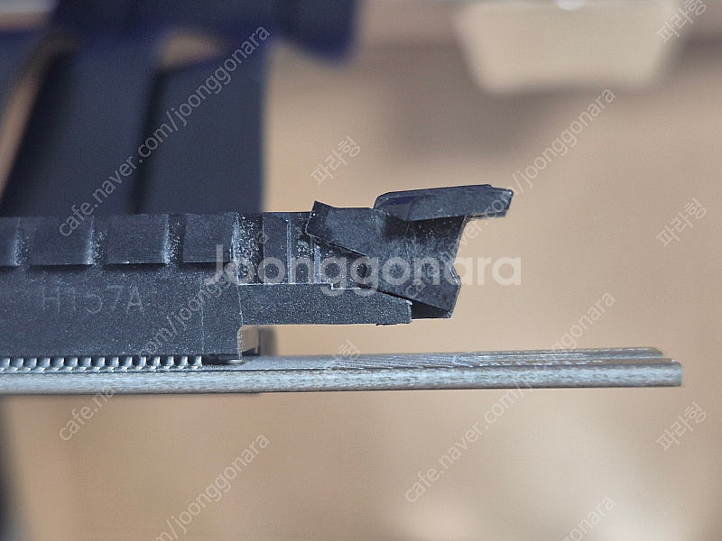 잘만 ZM-RCG422 PCIe 4.0 x16 라이저 ...--4