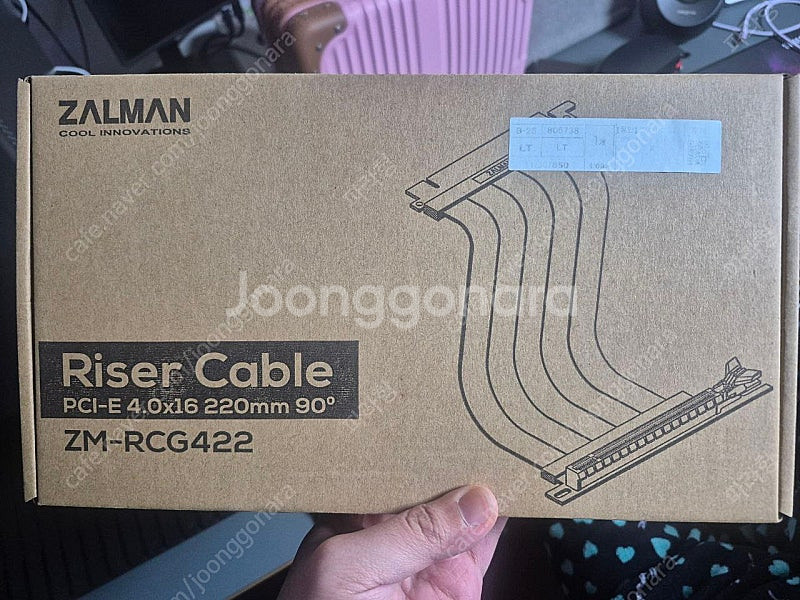 잘만 ZM-RCG422 PCIe 4.0 x16 라이저 ...--9