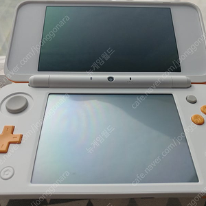 [판매] 닌텐도 뉴2DS XL 화이트 메모리128기가 안전거래 가능 게임다수