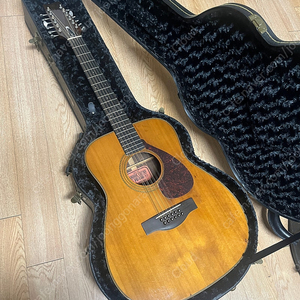 12현 기타 1969년 야마하 FG-550 판매합니다