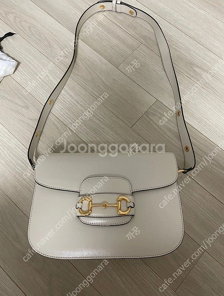 구찌 홀스빗 1955 숄더백 미듐--1