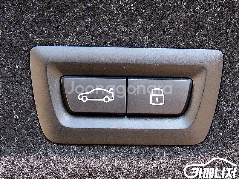 [BMW]3시리즈 (G20) 320i M 스포츠 2024 년 휘발유 중고차 전액할부 중고차리스 중고차수출--8