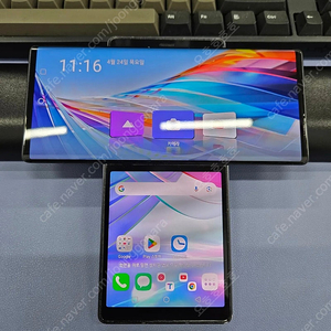 LG 윙 블랙색상 판매합니다.