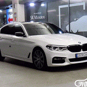 [BMW]5시리즈 (G30) 520d M 스포츠 플러스 2018 년 경유 중고차 전액할부 중고차리스 중고차수출