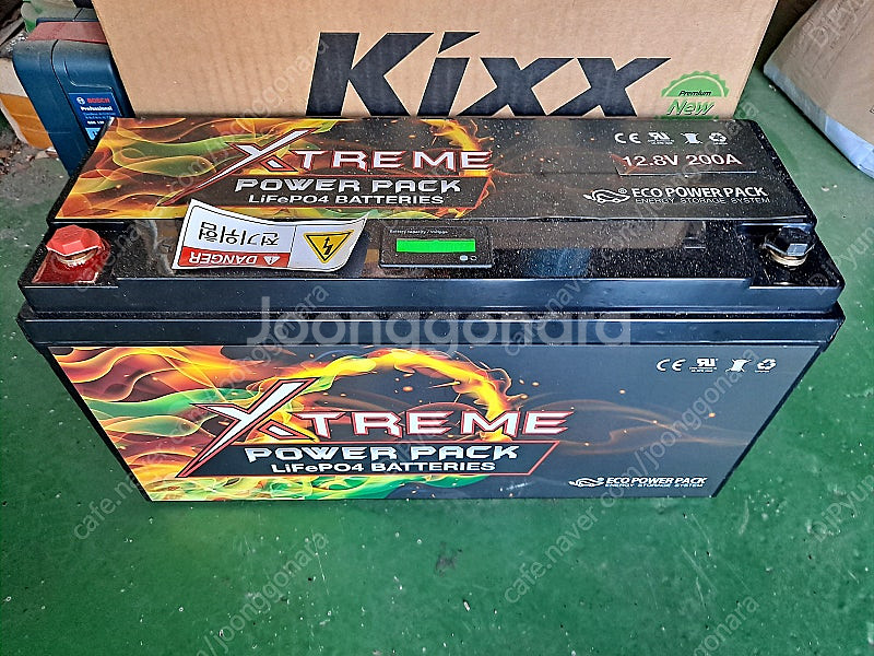 에코파워팩 200A 12V 인산철배터리 팝니다.--0