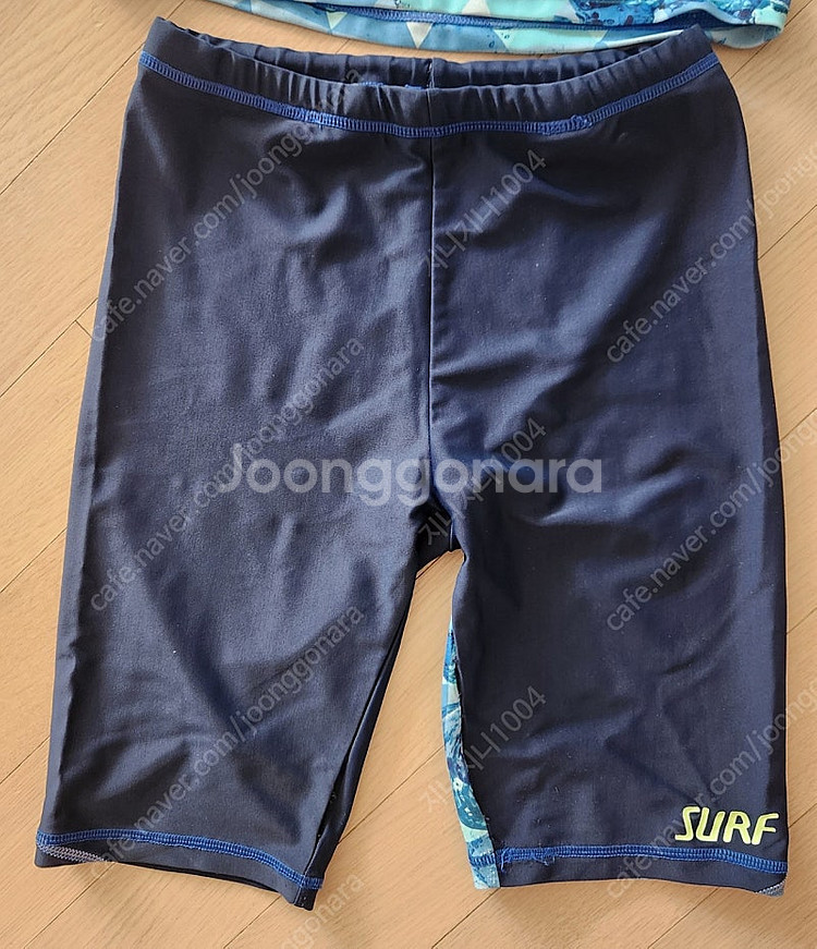 아동 키즈 남아 수영복 래쉬가드 세트 145사이즈--2