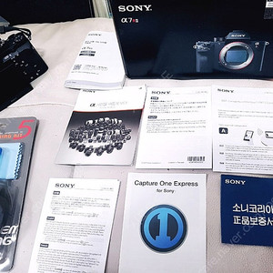 a7r2 소니 4k 카메라 + 렌즈+삼각대+가방+메모리카드+속사그립 풀세트 / a7c2 a7m4 보다 화질은 더 좋음 영상학과 사진학과 입문 여행 최고 신번들