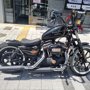 할리데이비슨 아이언883판매