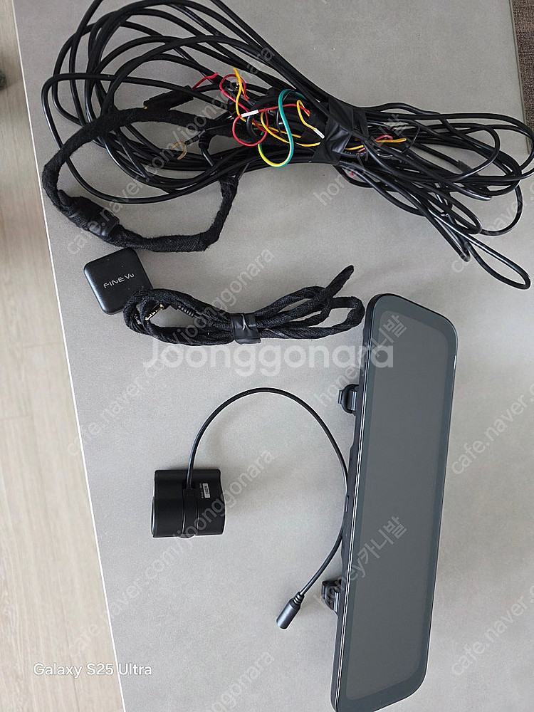 파인드라이브 룸미러 lx5블랙박스팝니다gps포함--2